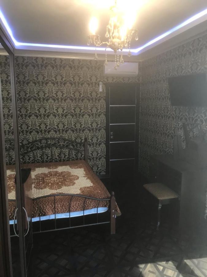 Nina Mini Hotel Гагра Екстериор снимка