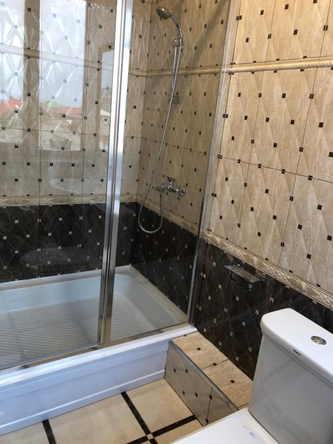 Nina Mini Hotel Гагра Екстериор снимка