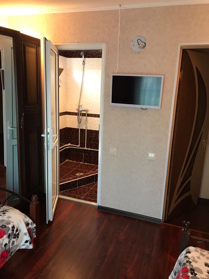 Nina Mini Hotel Гагра Екстериор снимка